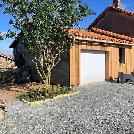 En Bord De Monsireigne